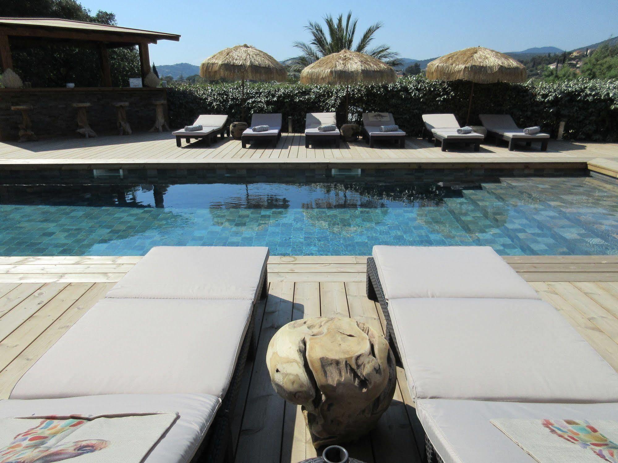Tricoli Avec Piscine Les Issambres